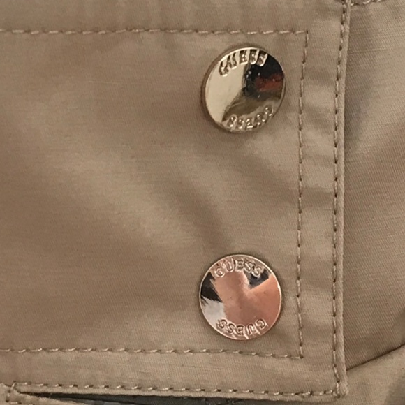 NWOT Guess Women’s Beige Contemporary Trench 3/4 Trench Jacket With Silky Lining - Picture 11 of 16